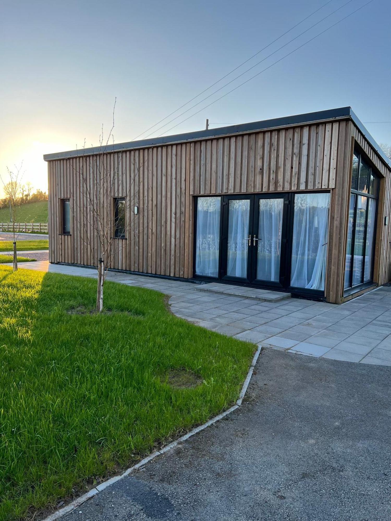 Killyfole Lakeside Lodges Corranny Exteriér fotografie