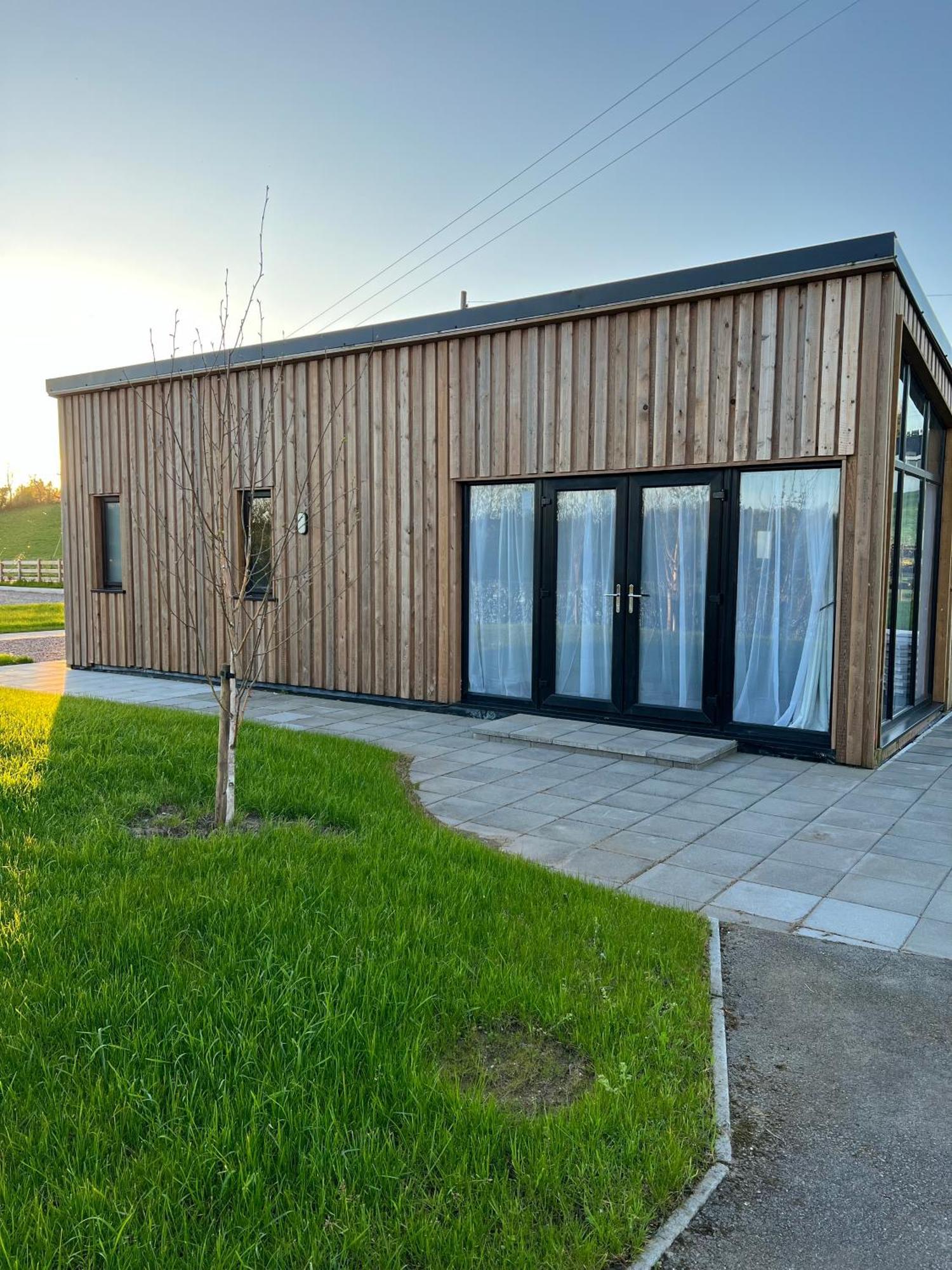 Killyfole Lakeside Lodges Corranny Exteriér fotografie