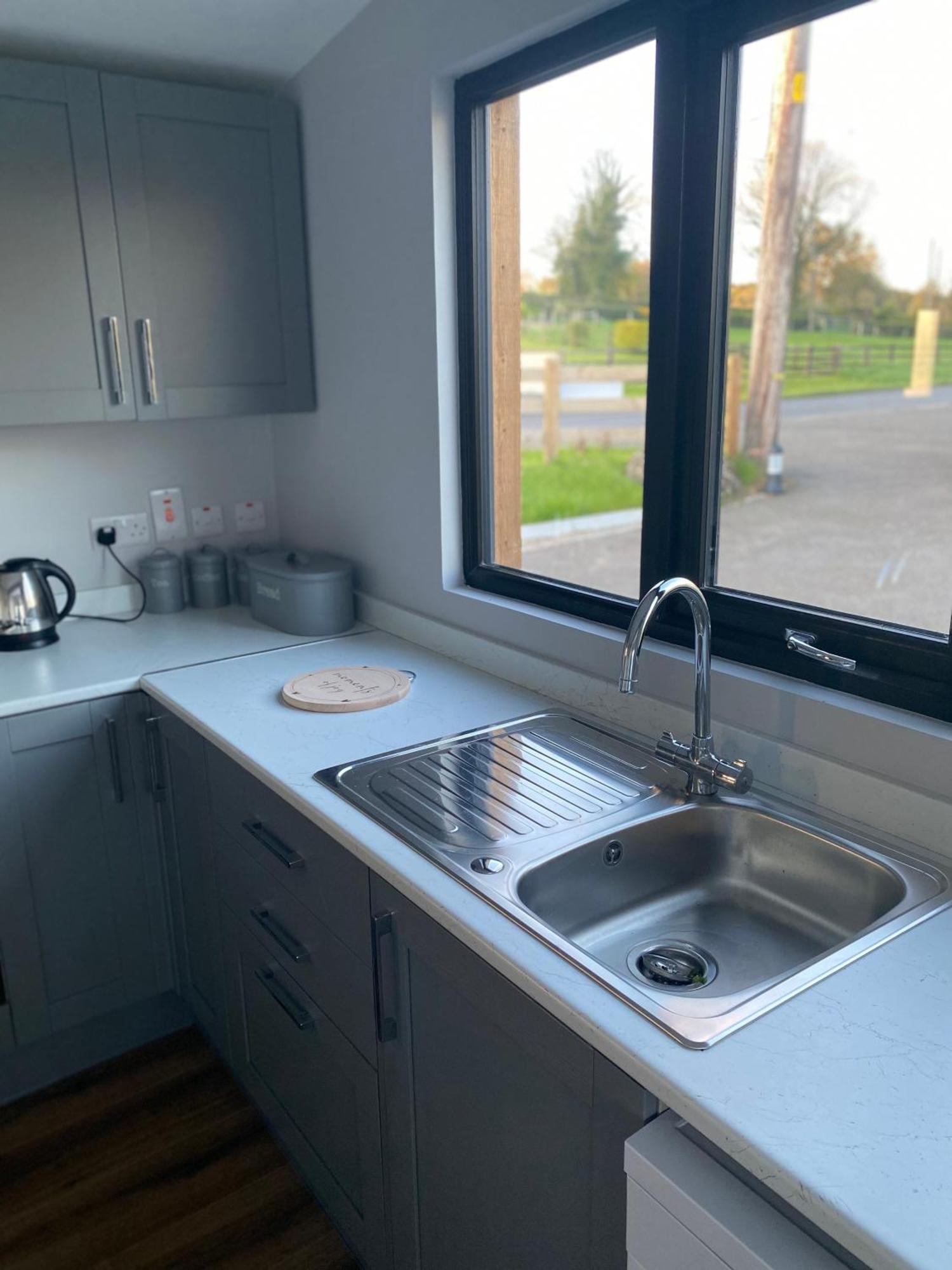 Killyfole Lakeside Lodges Corranny Exteriér fotografie